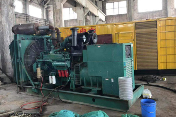 大连发电机组的空气滤清器应该如何保养？