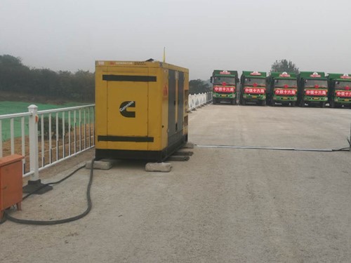 大连电力系统的稳定性和设备兼容性如何影响发电机组的频率规格？